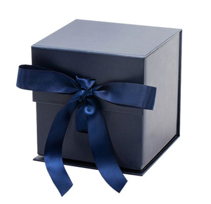 Van de Verpakkingsdozen van het Eco de Vriendschappelijke Karton Doos van de de Sluitingsgift Vouwbare Magnetische met Lint