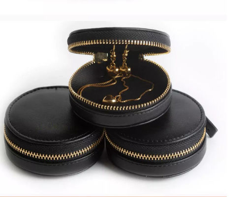 Minimalistische Pu-QC Mini Jewelry Box With Zipper Deboss van de Leerdoos
