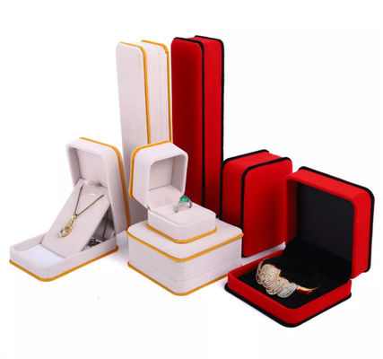 OEM Ring Necklace Packaging Box Pink de Doos ISO9001 van Fluweeljuwelen
