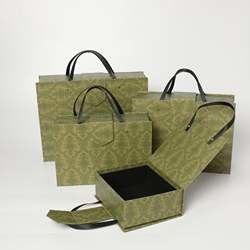 De Rekupereerbare ISO Rechthoekige Vorm van Art Paper Square Wine Box