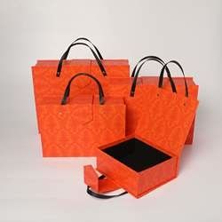 De Rekupereerbare ISO Rechthoekige Vorm van Art Paper Square Wine Box